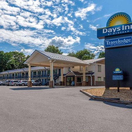 Travelodge By Wyndham Charles Town - Harpers Ferry Ngoại thất bức ảnh