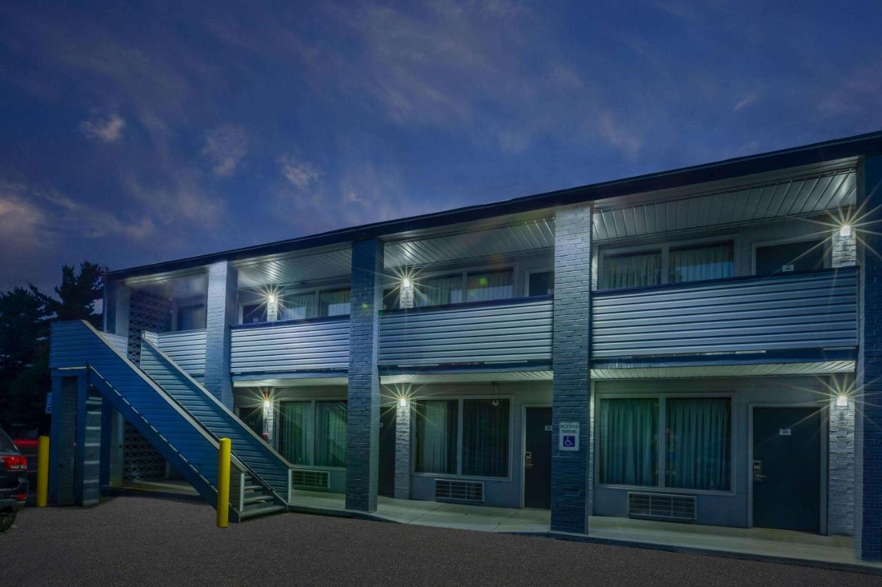 Travelodge By Wyndham Charles Town - Harpers Ferry Ngoại thất bức ảnh