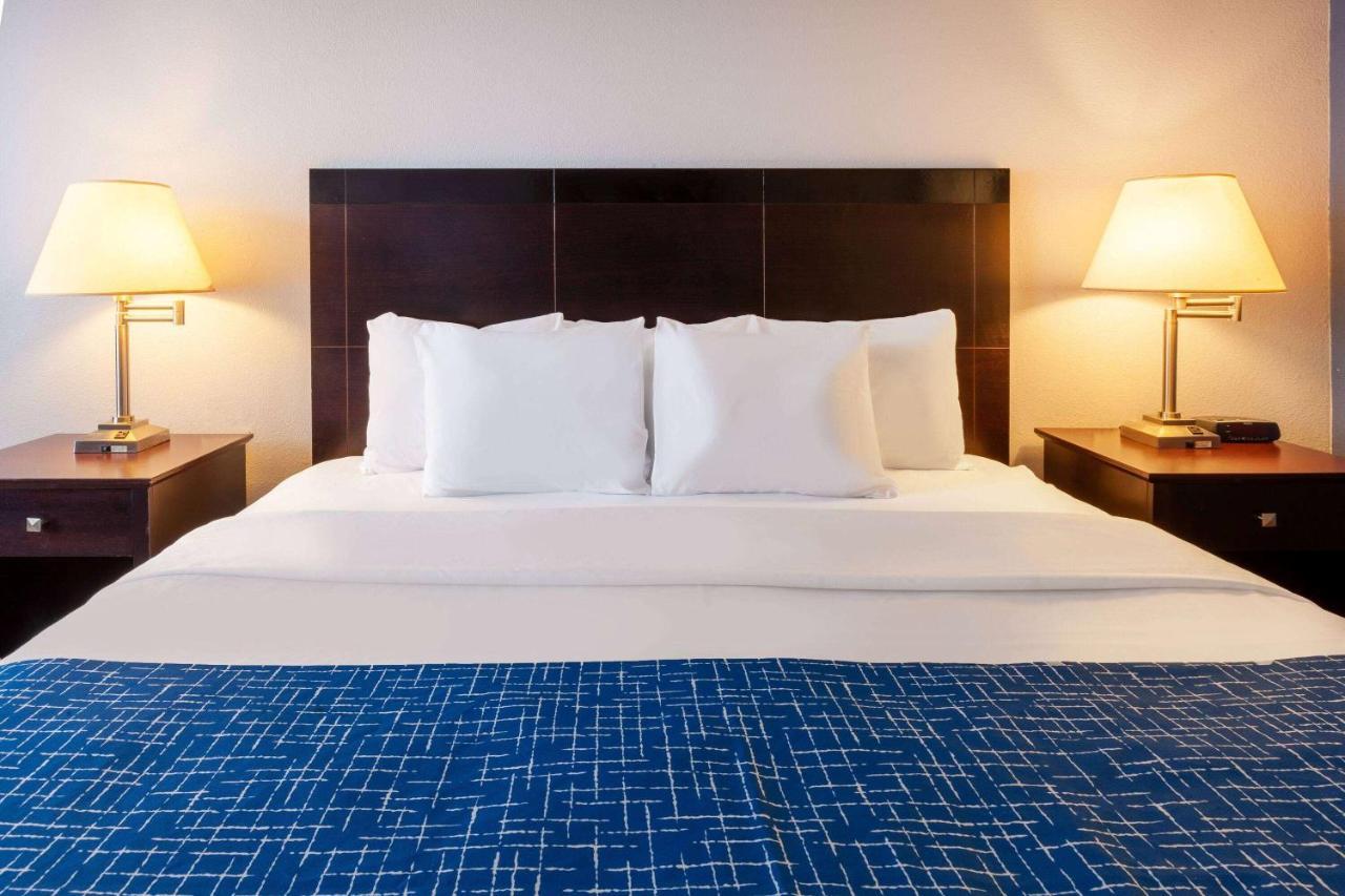 Travelodge By Wyndham Charles Town - Harpers Ferry Ngoại thất bức ảnh